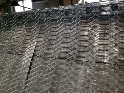 标准菱形钢板网